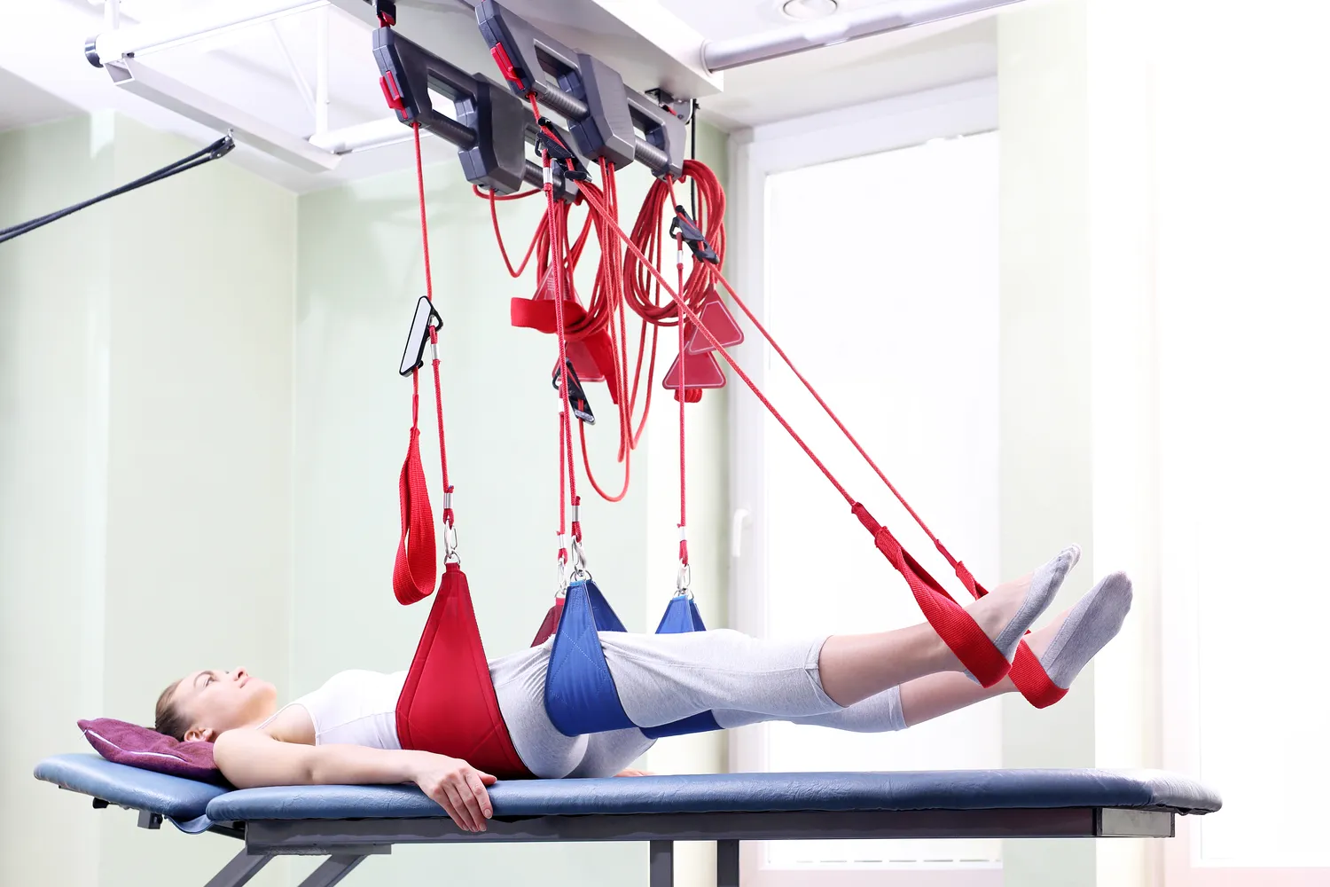 Ile trwa rehabilitacja po endoprotezie kolana?