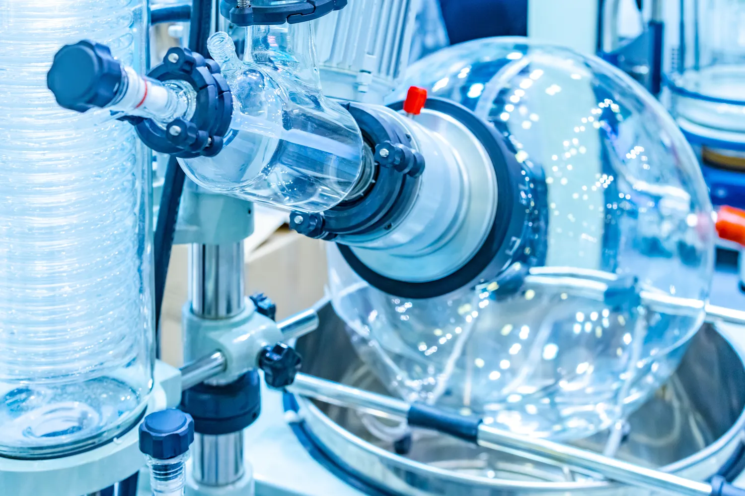 W jaki sposób przyroda jest niszczona przez przemysł?